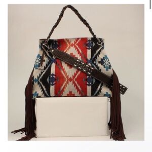 ANGEL RANCH CONCEAL CARRY MESSENGER BAG FRINGE AZTEC MULTICOLORED NWT